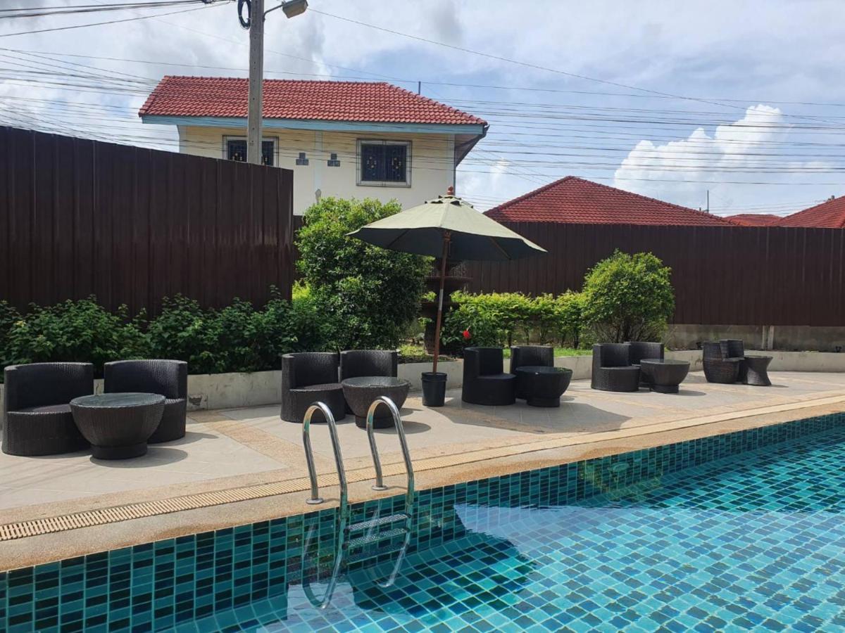 Retreat Resort Pattaya Nong Prue Bagian luar foto